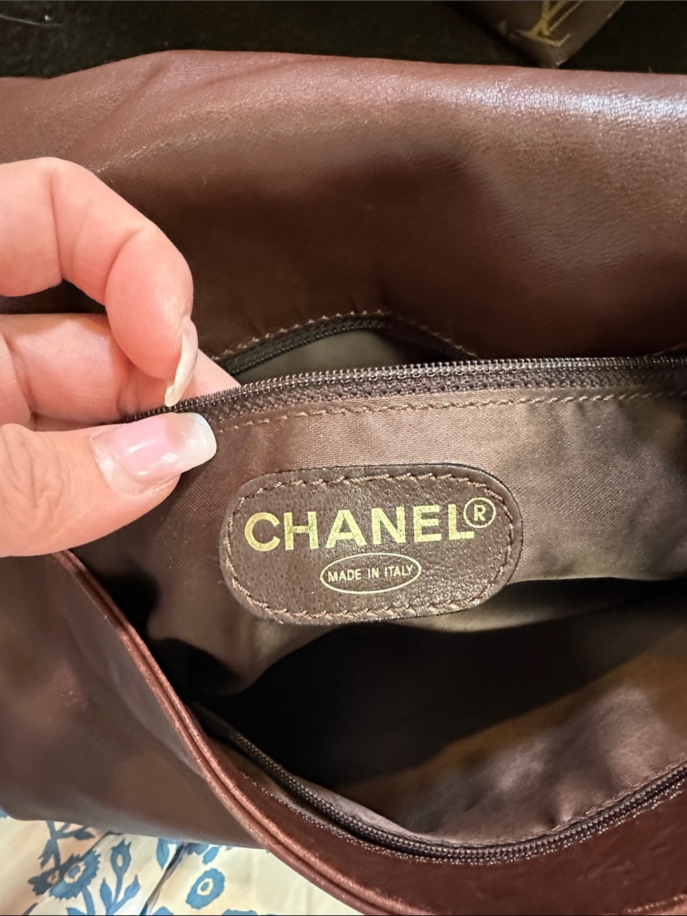 Vintage Lambskin Chanel y2k with tassle - Picture 12 of 16